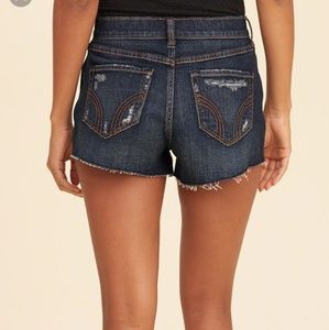 💍Hollister dark wash ripped jeans shorts💍